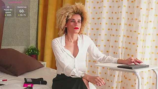 Alexa Duque34 online show from February 7, 2025, 12:06 pm