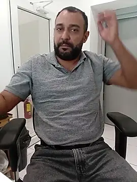 Snapshot of friendsloversex chatting on November 20, 2025, 5:12 pm friendsloversex online show from November 20, 2025, 5:12 pm