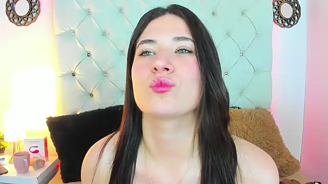 ValeryLovee online show from January 13, 2025, 9:19 am