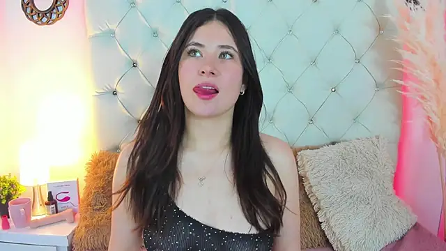 ValeryLovee online show from January 28, 2025, 8:36 am