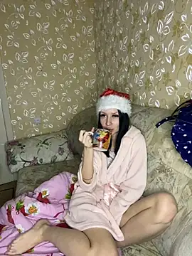 Starry Siren online show from January 2, 2025, 5:07 pm