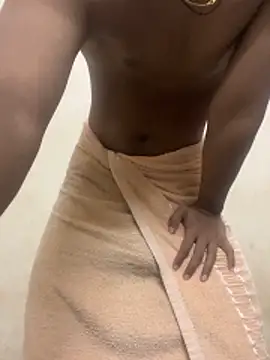 Snapshot of Shona5768 chatting on November 24, 2025, 4:12 am Shona5768 online show from November 24, 2025, 4:12 am