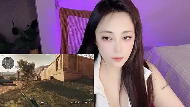 Daisy-77 online show from November 28, 2025, 5:48 pm