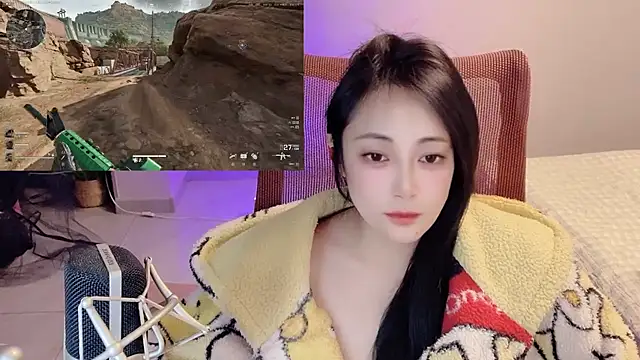 Daisy-77 online show from April 9, 2026, 2:33 pm