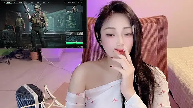 Daisy-77 online show from April 18, 2026, 1:15 pm