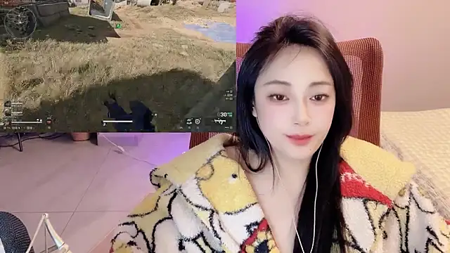 Daisy-77 online show from April 18, 2026, 7:58 pm