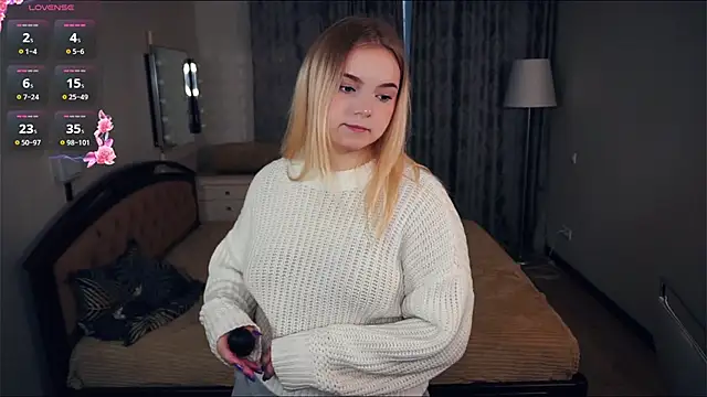 ZaraCreedon online show from September 21, 2025, 5:09 am