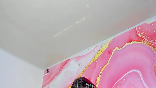 Daisy  rose online show from March 16, 2026, 3:01 am