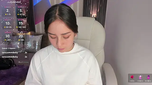 emily layton online show from February 1, 2025, 9:51 pm