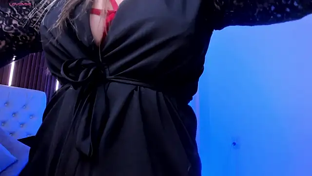 SEXMILLA  online show from September 21, 2025, 5:03 pm