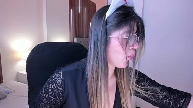 SEXMILLA  online show from September 29, 2025, 4:45 pm