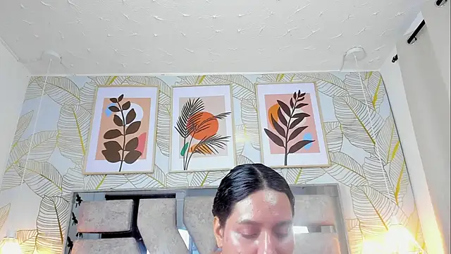 Snapshot of Alison_Chan_ chatting on July 22, 2026, 8:55 pm Alison Chan online show from July 22, 2026, 8:55 pm
