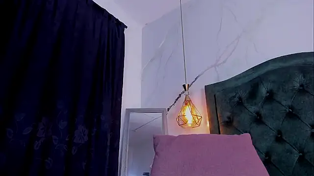 Snapshot of annyvans chatting on March 10, 2026, 11:26 am annyvans online show from March 10, 2026, 11:26 am