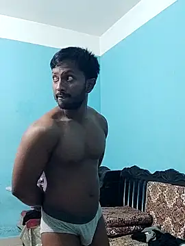 Snapshot of HunkyAriyan chatting on March 22, 2025, 5:52 pm HunkyAriyan online show from March 22, 2025, 5:52 pm