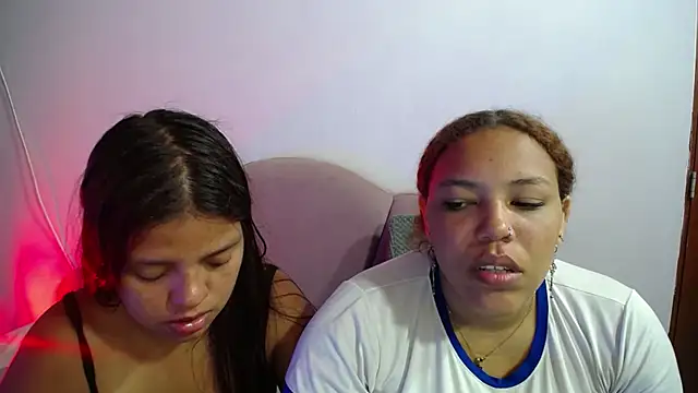 horny babyss online show from February 1, 2026, 11:47 pm