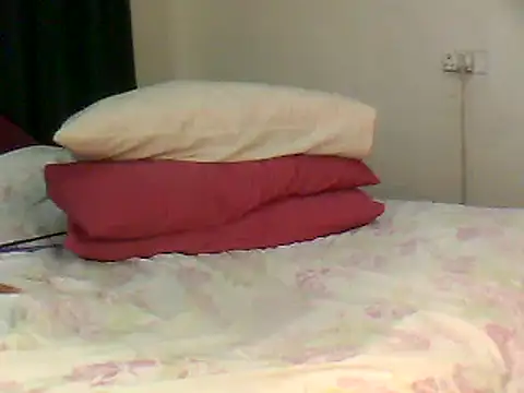 dirasweetlipsxx online show from February 15, 2025, 5:41 am