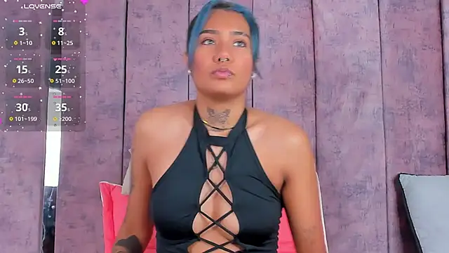 AshlieRoberts online show from February 20, 2025, 11:31 am