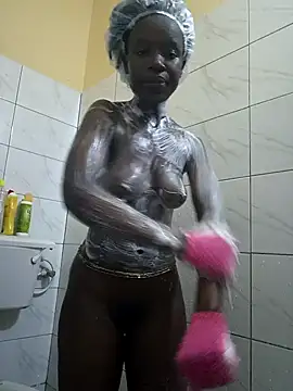 Snapshot of Juicylittle_slute chatting on October 17, 2025, 6:49 am Juicylittle slute online show from October 17, 2025, 6:49 am