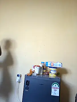 Snapshot of Juicylittle_slute chatting on November 6, 2025, 10:05 am Juicylittle slute online show from November 6, 2025, 10:05 am