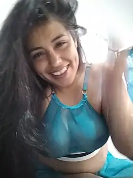 Aisha 09 online show from May 25, 2026, 9:43 pm