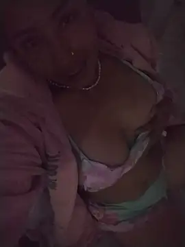 Aisha 09 online show from June 24, 2026, 10:47 am