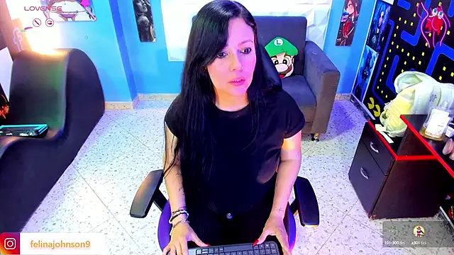 FelinaJohnson online show from March 21, 2025, 8:40 pm