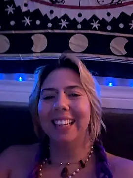 phoenix- online show from November 22, 2025, 2:10 am