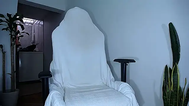 diamond black00 online show from February 26, 2025, 9:58 pm