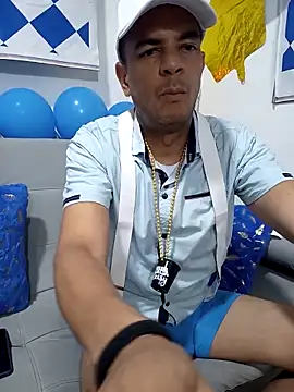 latinmartin73 online show from September 23, 2025, 12:46 am