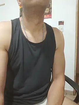 latinmartin73 online show from November 27, 2025, 12:07 pm