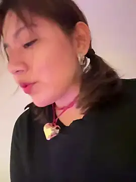 kittyfresita online show from January 28, 2025, 7:42 pm