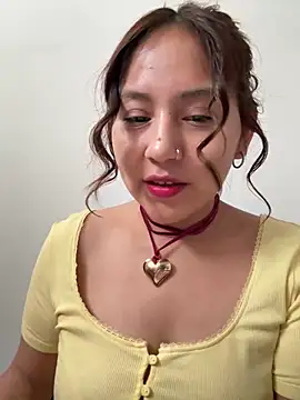 kittyfresita online show from February 2, 2025, 4:43 pm