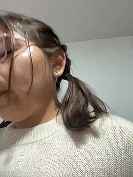 kittyfresita online show from February 20, 2025, 1:14 am