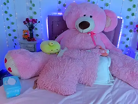 dulcevegga online show from January 15, 2026, 1:21 am