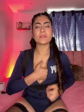 miakhalifaaa  online show from February 16, 2025, 10:21 pm