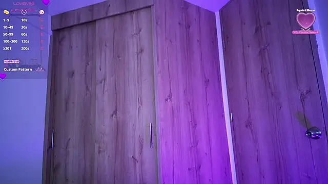 Kiitygirl online show from February 3, 2025, 11:42 am