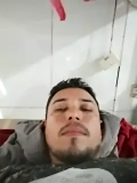 Snapshot of Andrade35 chatting on March 16, 2026, 2:10 pm Andrade35 online show from March 16, 2026, 2:10 pm