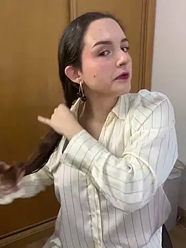 tatianaAlvarez1 online show from December 19, 2024, 9:51 am