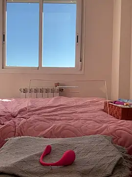 tatianaAlvarez1 online show from December 31, 2024, 12:46 pm