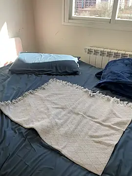 tatianaAlvarez1 online show from February 8, 2025, 1:22 pm