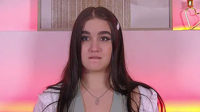 ChristinaMilton online show from February 2, 2025, 1:23 am