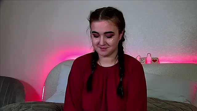 ChristinaMilton online show from February 18, 2025, 12:48 am