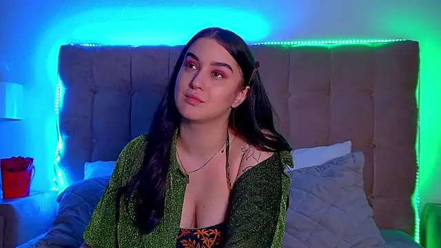 ChristinaMilton online show from March 17, 2025, 9:34 pm