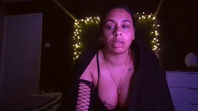bigbootyjayda online show from March 23, 2025, 3:21 am