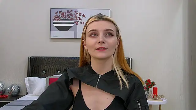 KellyStone online show from March 16, 2025, 8:32 am