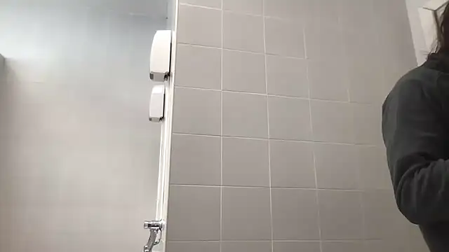 Lucascacaca online show from December 12, 2024, 8:57 am