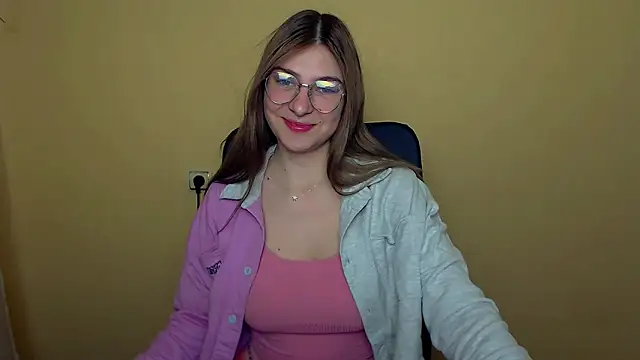 Luna Lush  online show from October 20, 2025, 9:54 am