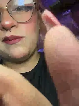 SophiaWeestt99 online show from February 10, 2026, 4:05 am