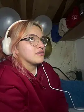 SophiaWeestt99 online show from March 30, 2026, 6:03 am