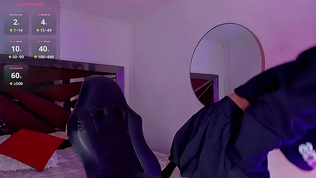 ZaraLim online show from March 1, 2025, 5:27 pm